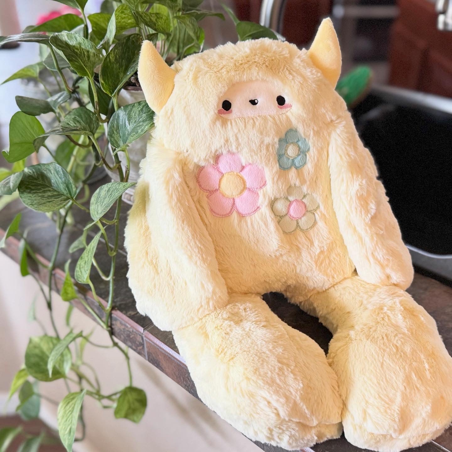 🌼 Giant Banana Daisy Yeti 🌼