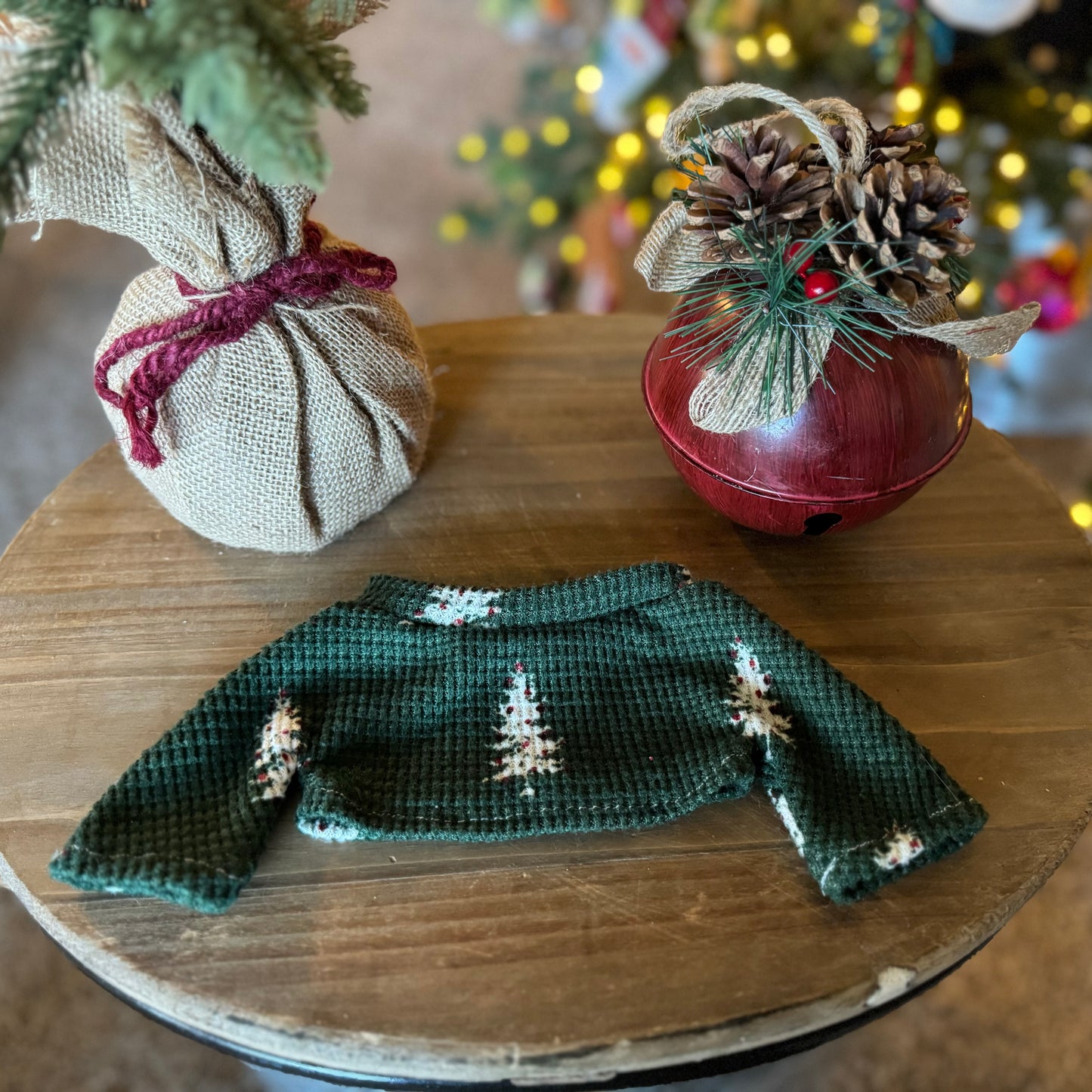 Green Tree Sweater ( FOR 10 INCH PLUSH ONLY)